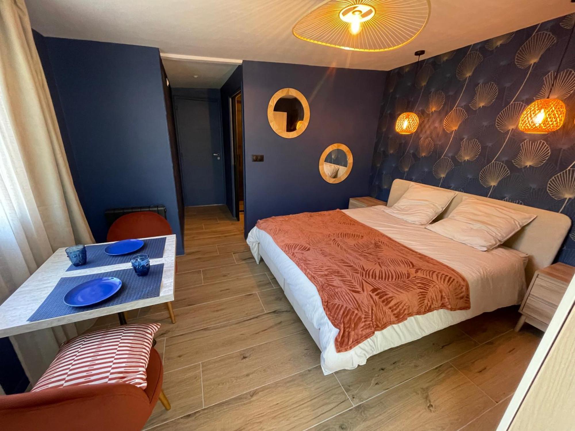 Bed and Breakfast Nuit Bleutee Saint-Malo Exterior foto